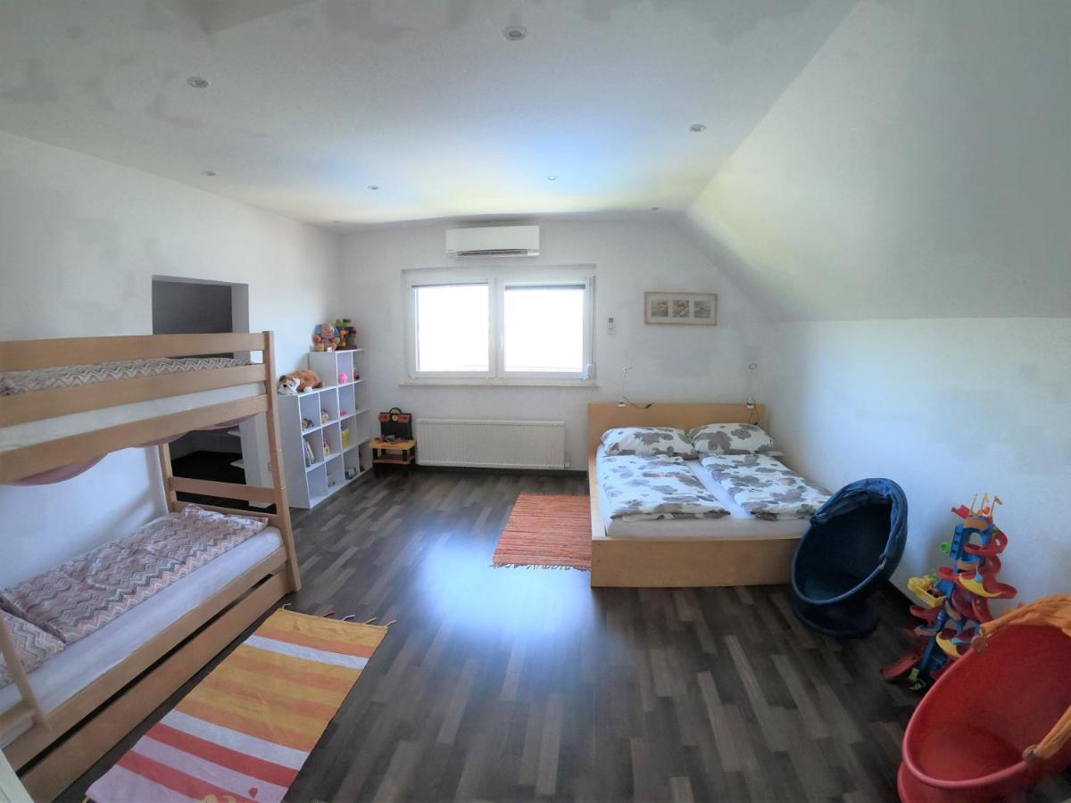 Ferienwohnung Pauli Mörbisch am See Eksteriør billede